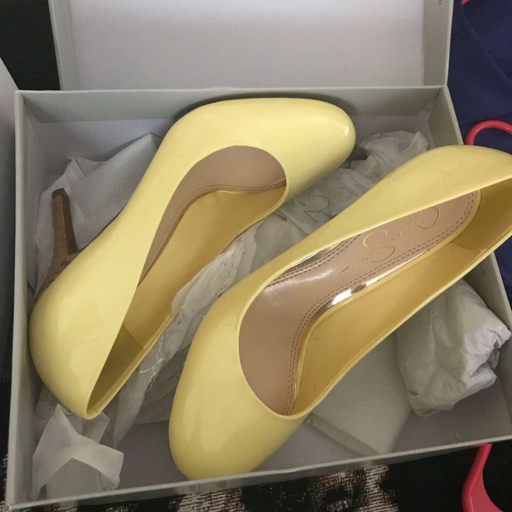 Jessica Simpson pumps like new worn once